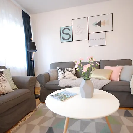 Apartament Swan *
